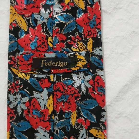Federigo Floral Tie Red/Blue/Yellow Prints - Picture 2 of 5